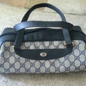 💯Authentic Vintage Gucci 💕