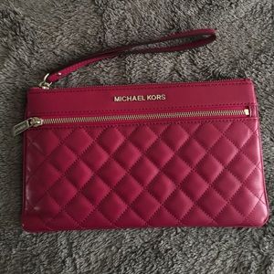 NWT Authentic Michael Kors Wristlet
