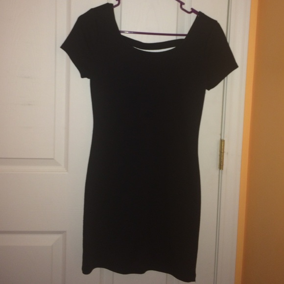 Forever 21 black fitted dress