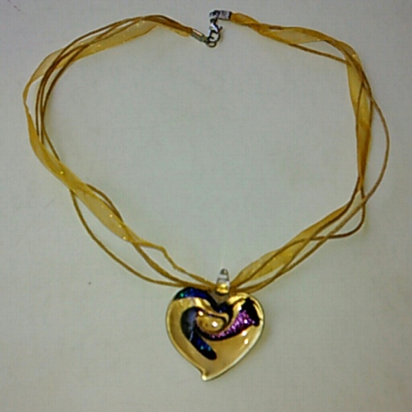 Glass stone and ribbon necklace