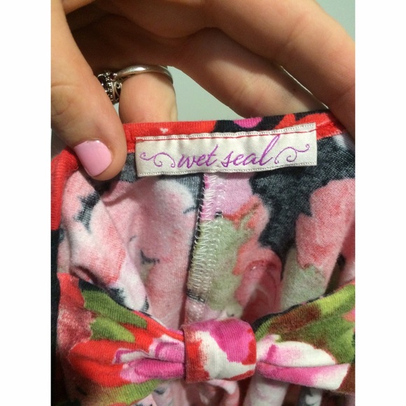 Floral Body Con Shirt/Dress With Cut Outs - Picture 4 of 4