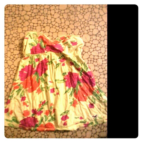 HOLLISTER FLORAL TUBE TOP