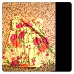 HOLLISTER FLORAL TUBE TOP