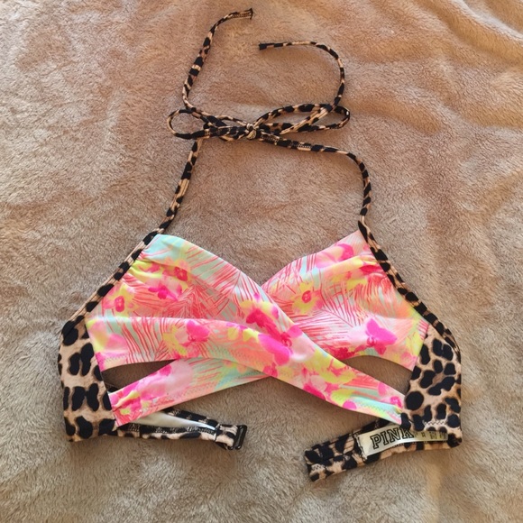 Victoria's Secret Other - Brand new Victoria secret pink bikini top