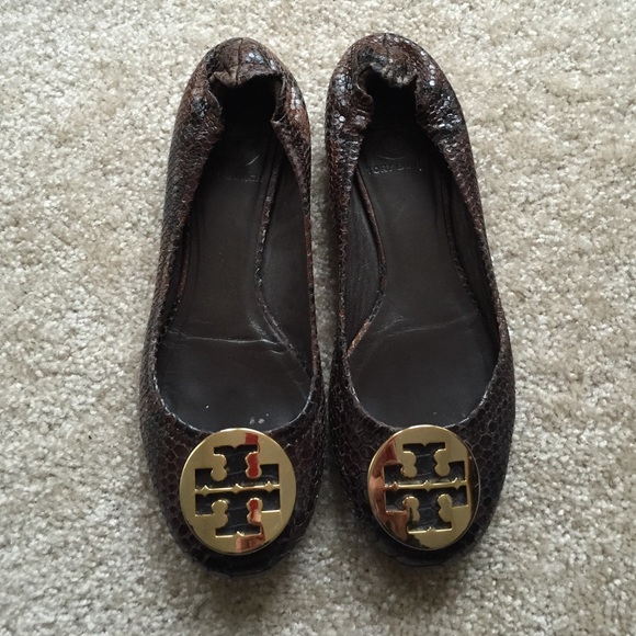 Tory burch brown snake skin Reva flats.