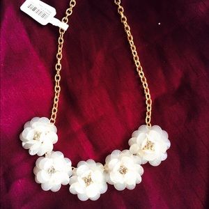 Beautiful amazing statement neckless 💋