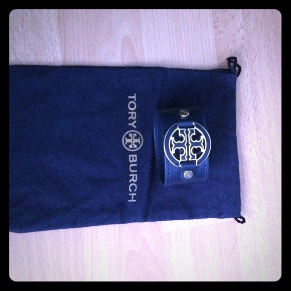 Tory Burch leather logo buckle