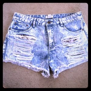 High waisted denim shorts