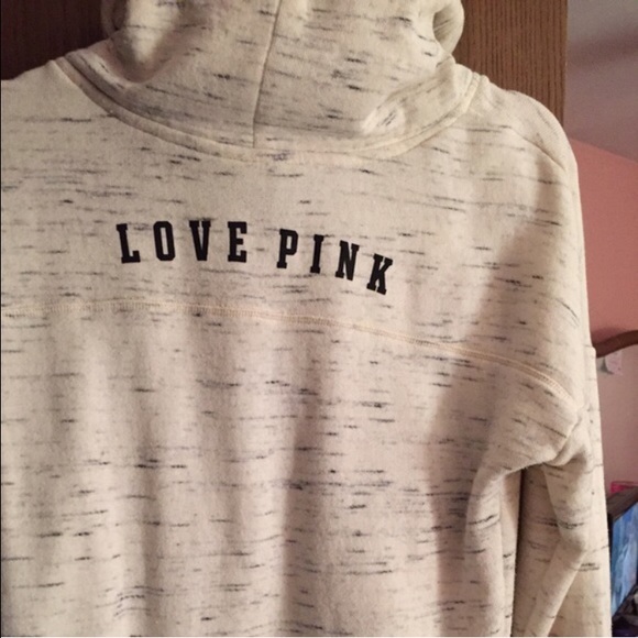 NOT FOR SALE VS PINK CROWL NECK/ FUNNEL NECK - Picture 2 of 2