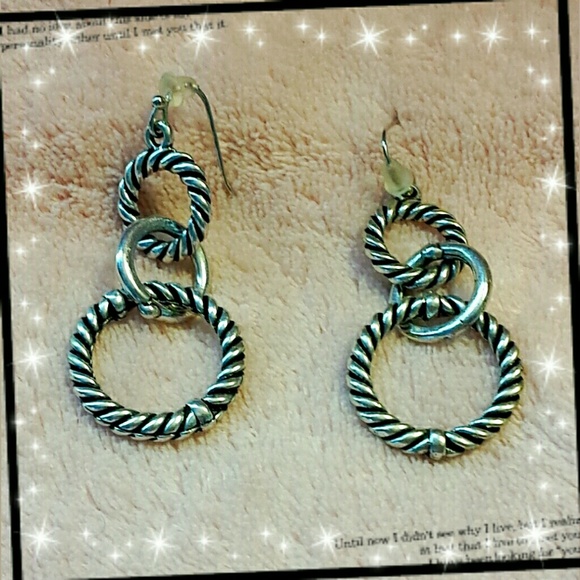💖Linked circle dangling earrings