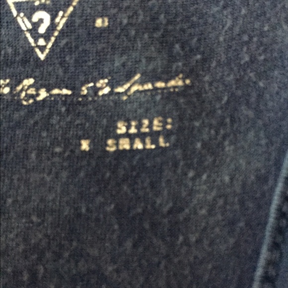 GUESS TANK TOP - Picture 2 of 2