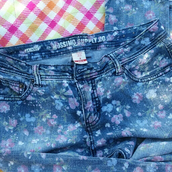 Mossimo flowered jeans