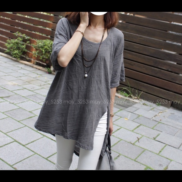 ❌SOLD❌Brand New Split Oversized Moss Top - Picture 3 of 4