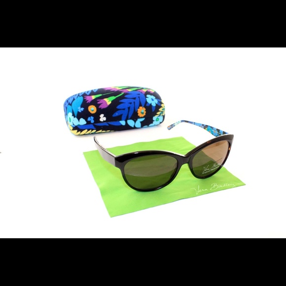 Vera Bradley Accessories - New Vera Bradley Sunglasses