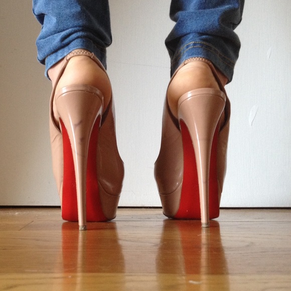 Christian Louboutin Nude Heels - Picture 2 of 4