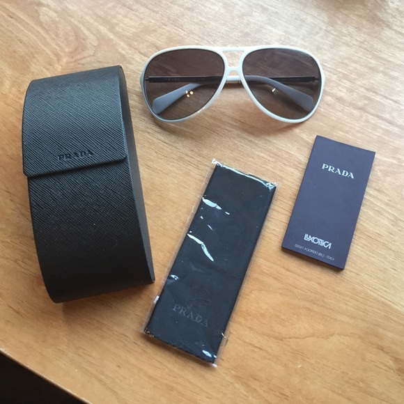 Prada Accessories - ✨FLASH SALE✨ Prada Sunglasses
