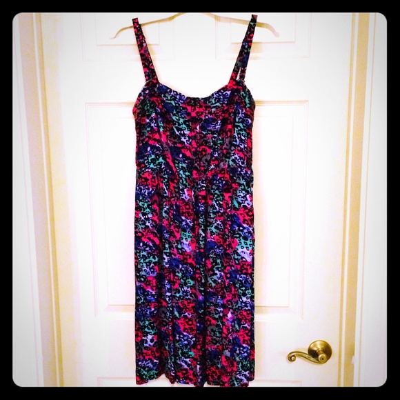 TORRID PRINT DRESS W/ POCKETS & REMOVABLE STRAPS