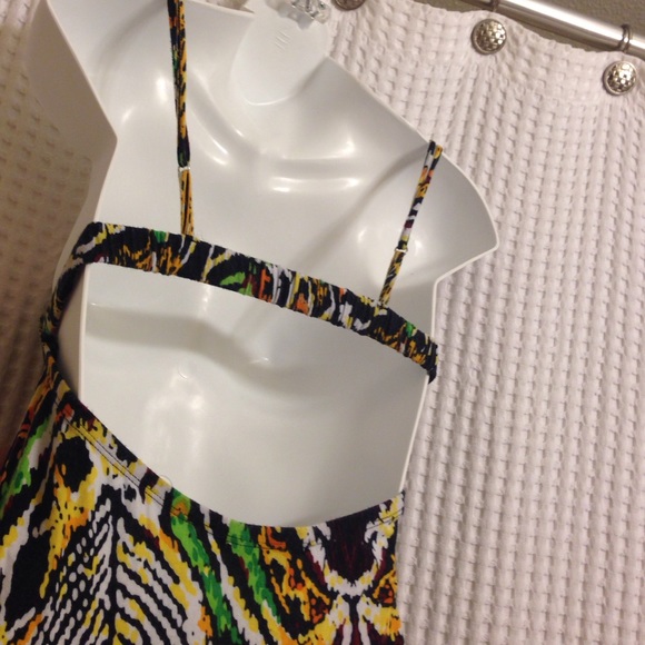 Beautiful maxi long summer dress - Picture 3 of 4