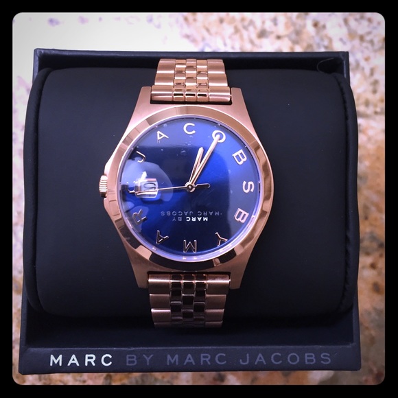 ON HOLD NWT Marc Jacobs rose gold watch