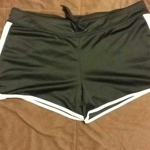 Athletic shorts