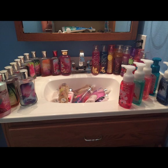 Bath and Body Works  Other - Typical Show-Off Picture