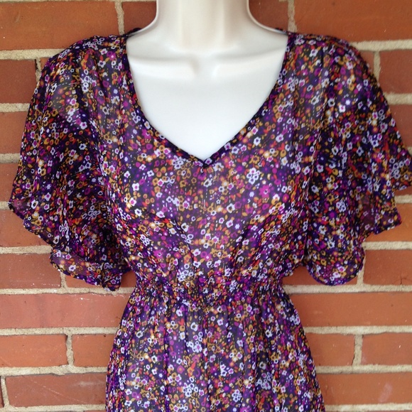 NWT Purple Floral Chiffon Tunic Size S - Picture 4 of 4