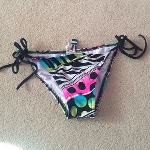 ROXY PATTERN BOTTOMS