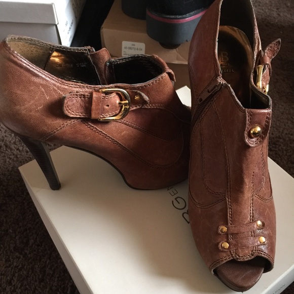 Chestnut Booties - Picture 2 of 4