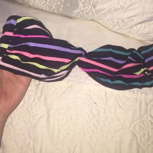 Strapless swimtop