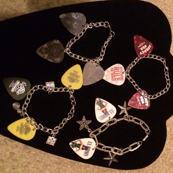 Guitar pick bracelet