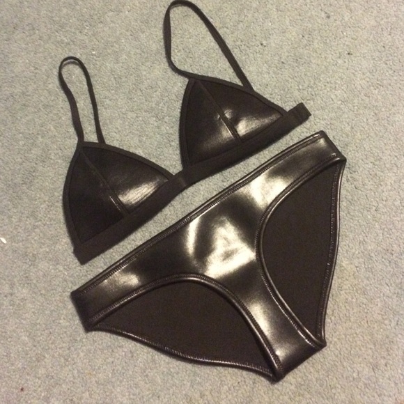 Authentic Triangl Bikini Ollie-Twiggy Stardust
