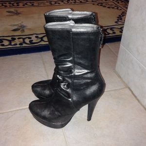 Metallic GUESS boots