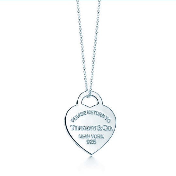❗️SOLD❗️Tiffany & Co. Heart Tag Pendant