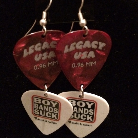 Guitar pick earrings