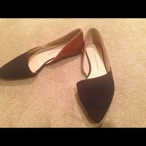 Chinese Laundry flats. Never been worn! Size 9.5