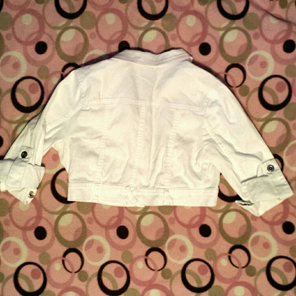 Short jacket - Picture 2 of 2