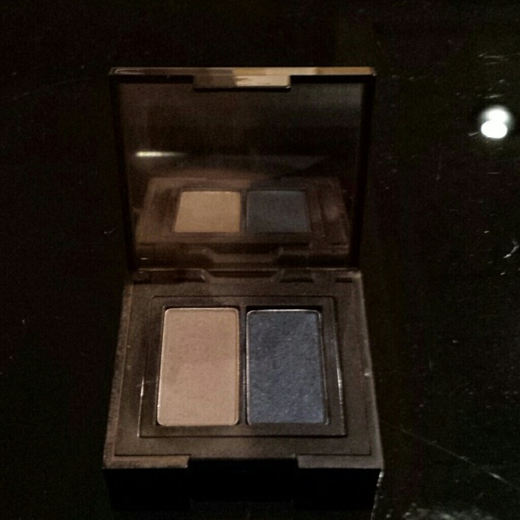 Laura Mercier Eye Color Duet