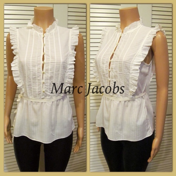 MARC JACOBS TOP