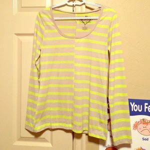 Vera Wang light weight long sleeve