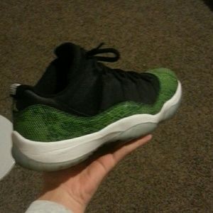 Jordan 11 low