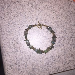 Green bracelet โบ๏ธ๐