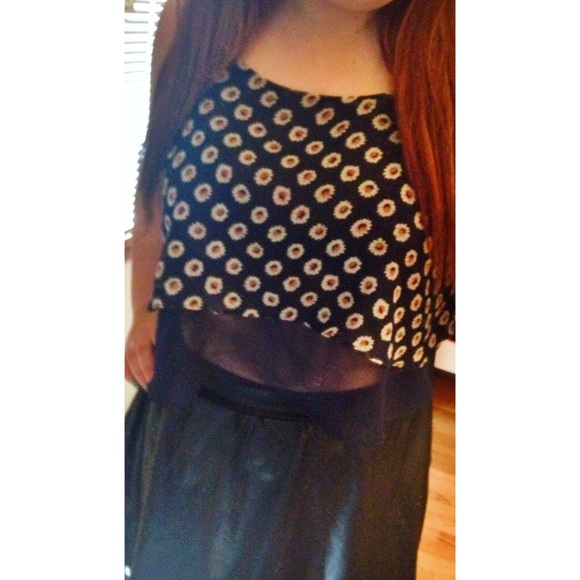 Sunflower top - Picture 4 of 4