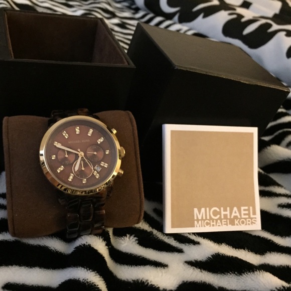 Michael Kors Accessories - MK watch