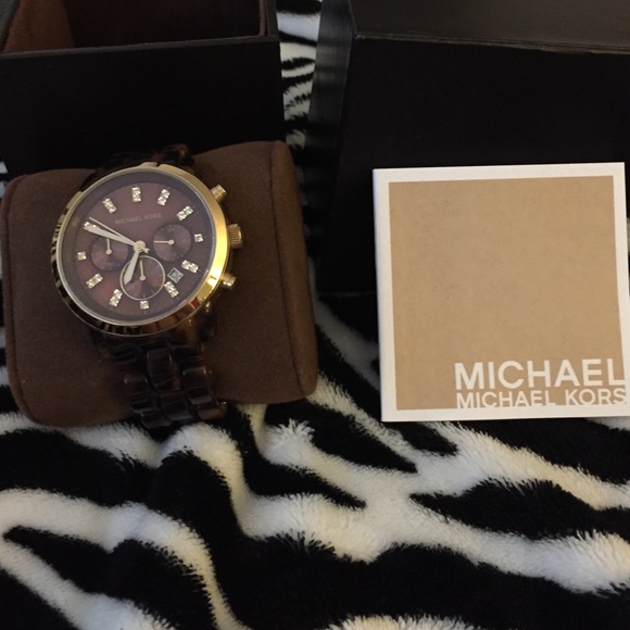 MK watch - Picture 2 of 4