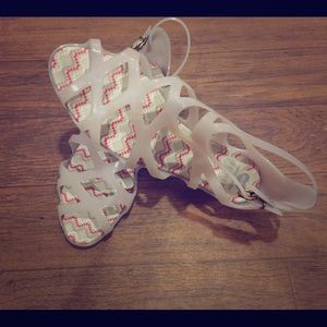 Mel for Forever 21 Geo Mini-Wedge Jellie Sandals