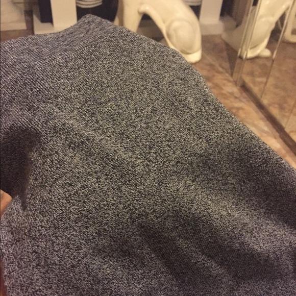 💕 2 Piece Set💕 - Picture 3 of 3