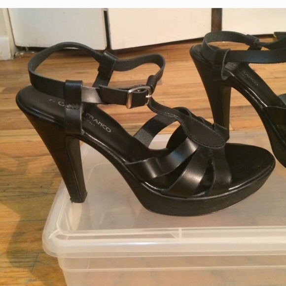 Black sandals very comfortable