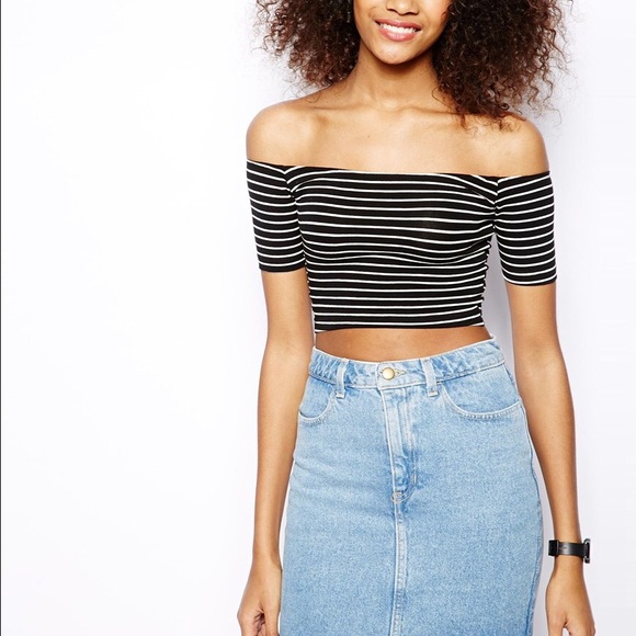 AA off the shoulder striped Cropped top