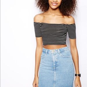 AA off the shoulder striped Cropped top