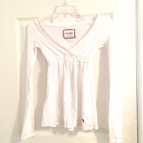 Babydoll waist off white long sleeve top